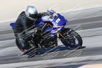 media/Oct-30-2025-Racers Edge (Thu) [[dabbdaf680]]/3-B Group/Session 3 (Turn 15 Inside)/